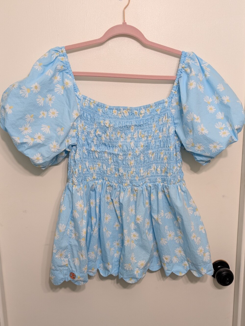 Simply Southern Daisy-Print Puff Sleeve Top